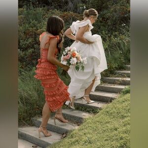 V CHAPMAN FIORENZA DRESS IN DUSTY CEDAR